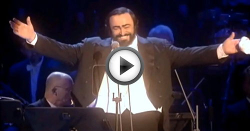 tu scendi dalle stelle pavarotti